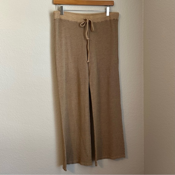 NWT, Monrow Women’s Wide Leg Mesh Lounge Crop High Rise Pants in Tan, Medium - Picture 1 of 10